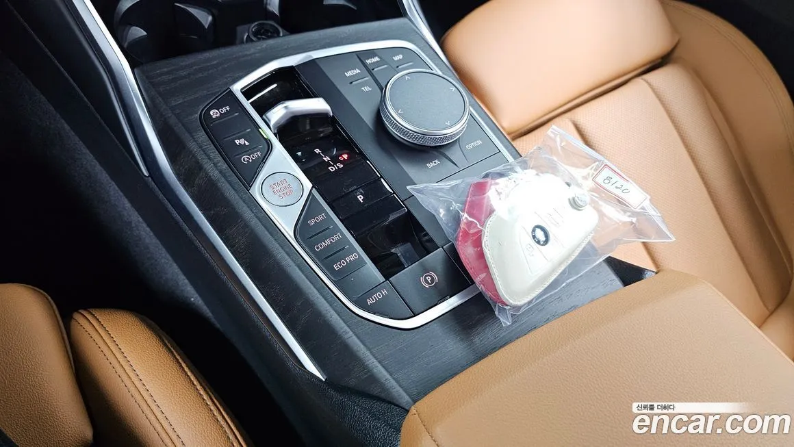 BMW 3-Series 2023 из KR, фото 9