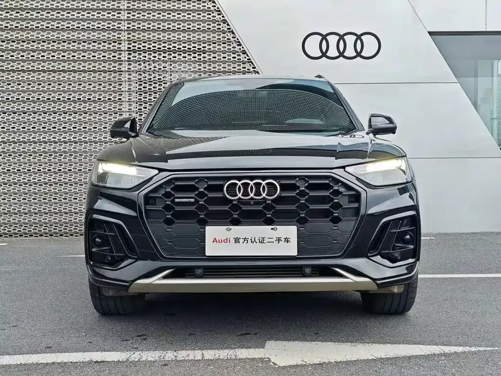 Audi Q5L 2023 из CN, фото 2