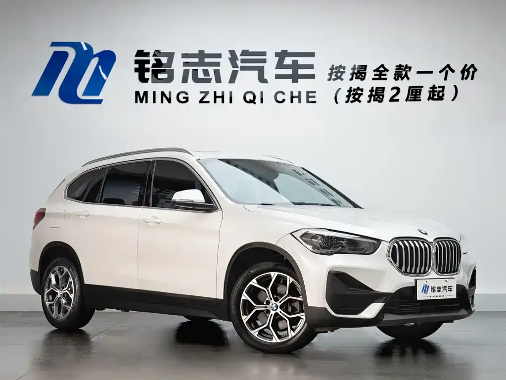BMW X1 — фото 2