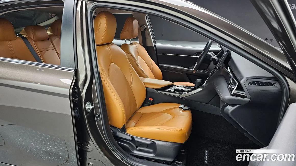 Toyota Camry 2024 из KR, фото 10