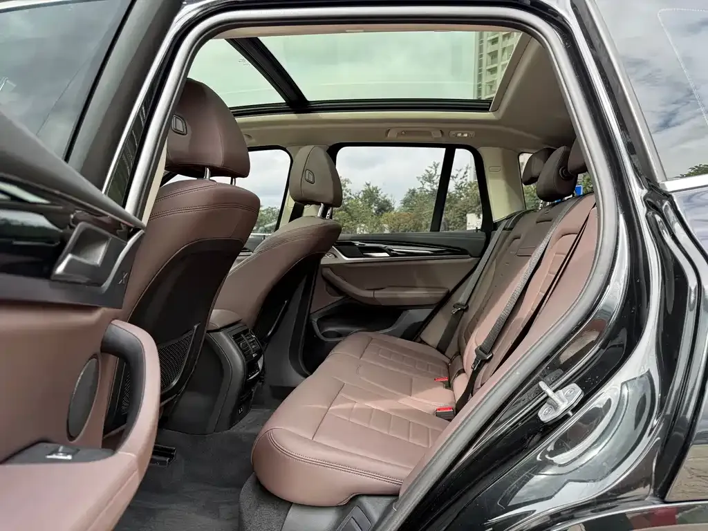 BMW X3 2021 из CN, фото 6
