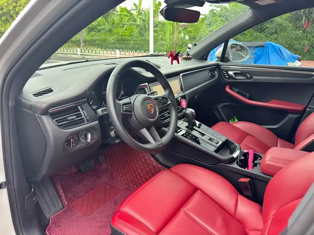 Porsche Macan 2024 из CN, фото 4