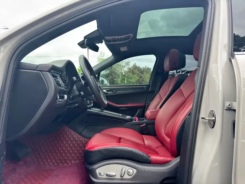 Porsche Macan 2024 из CN, фото 7