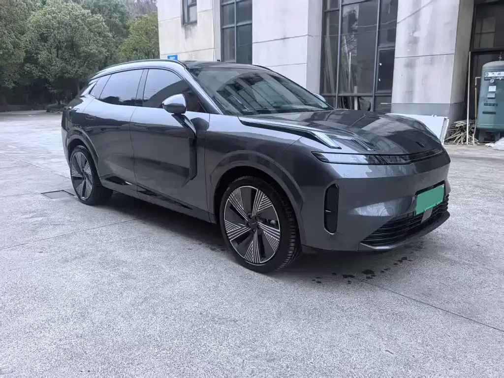 Lynk & Co 08 EM-P 2024 из CN, фото 3