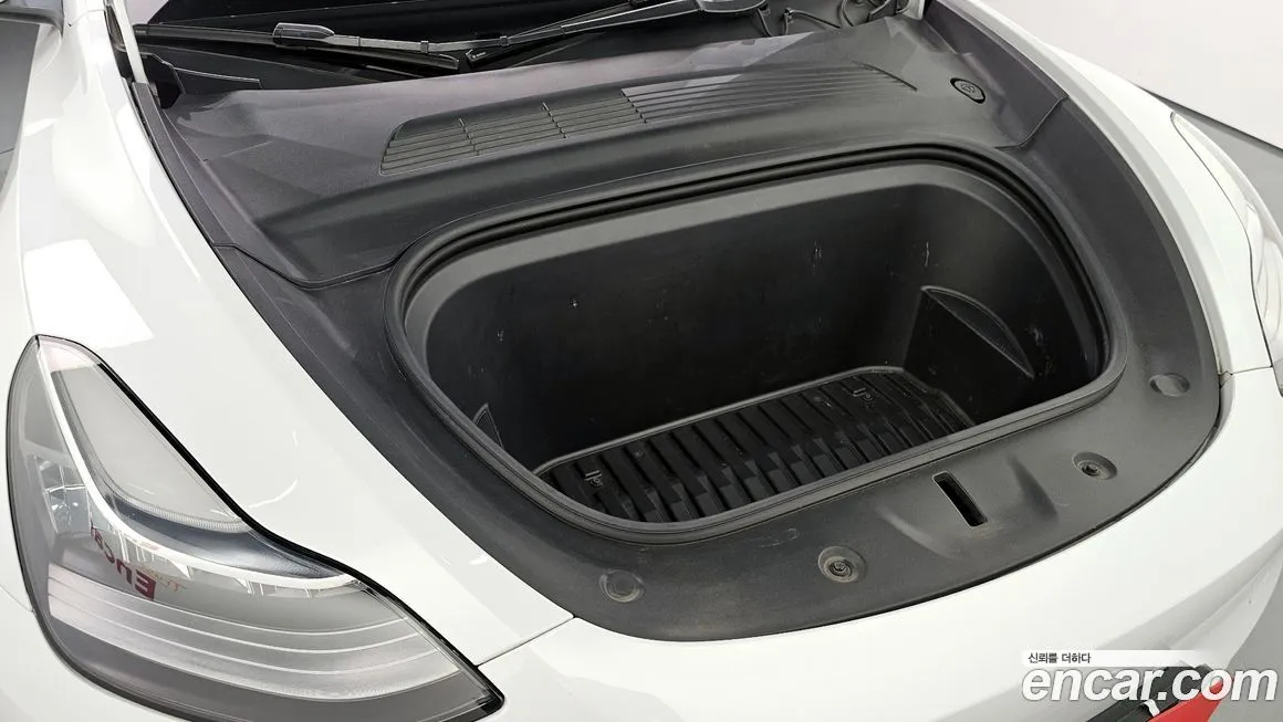Tesla Model Y 2021 из KR, фото 6