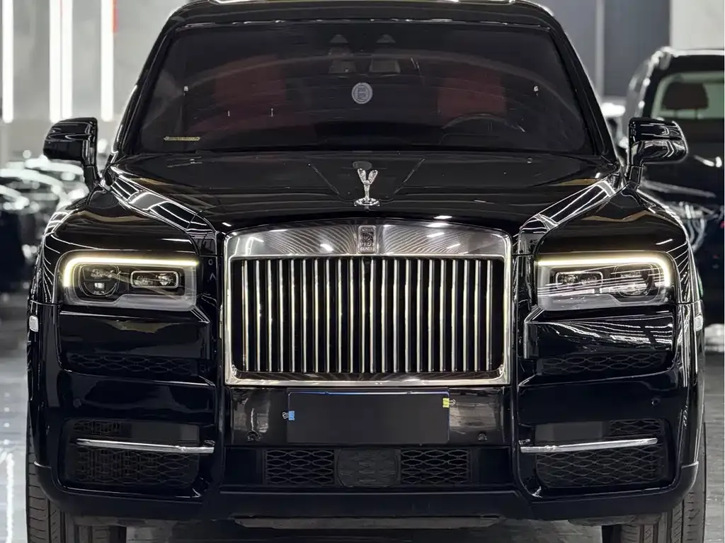 Rolls-Royce Cullinan — фото 2