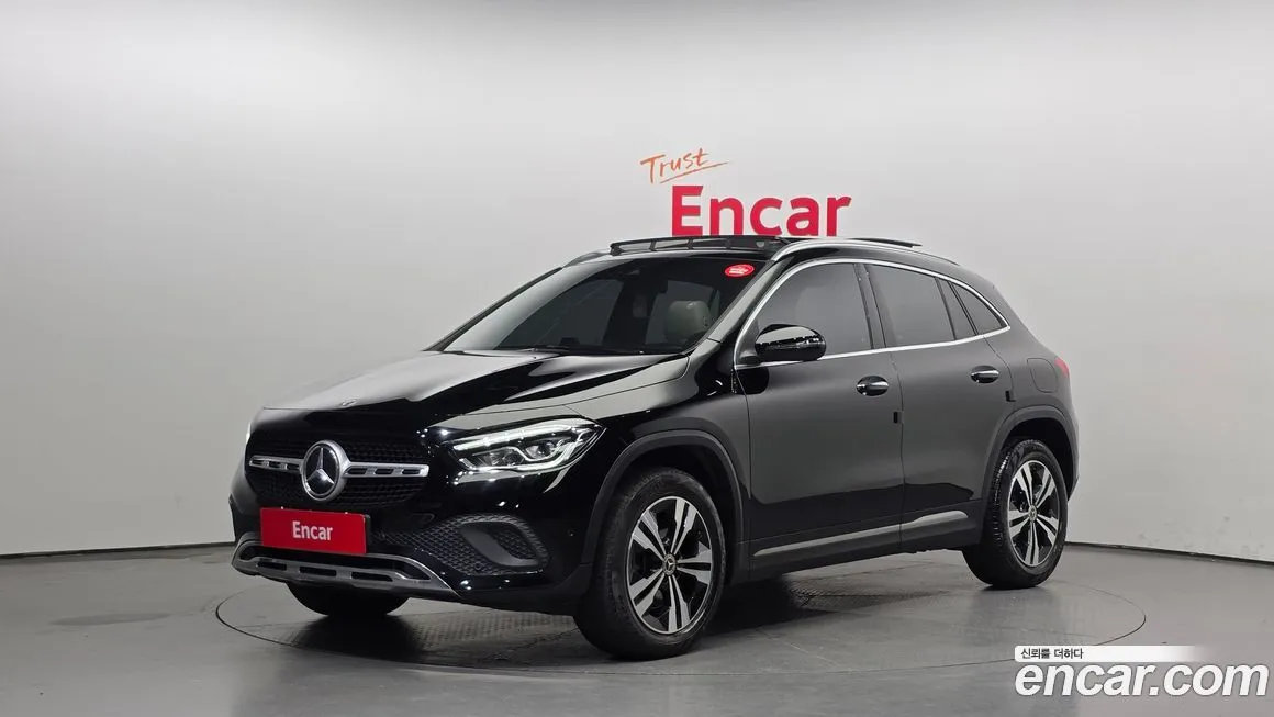 Mercedes-Benz GLA-Class