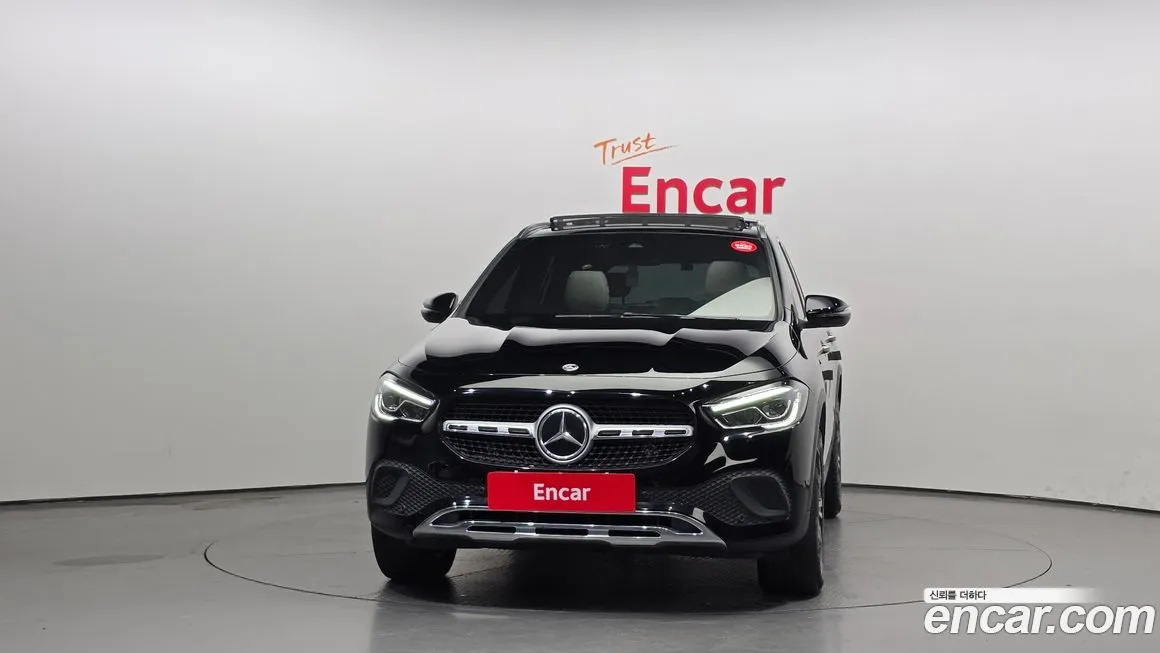Mercedes-Benz GLA-Class — фото 3