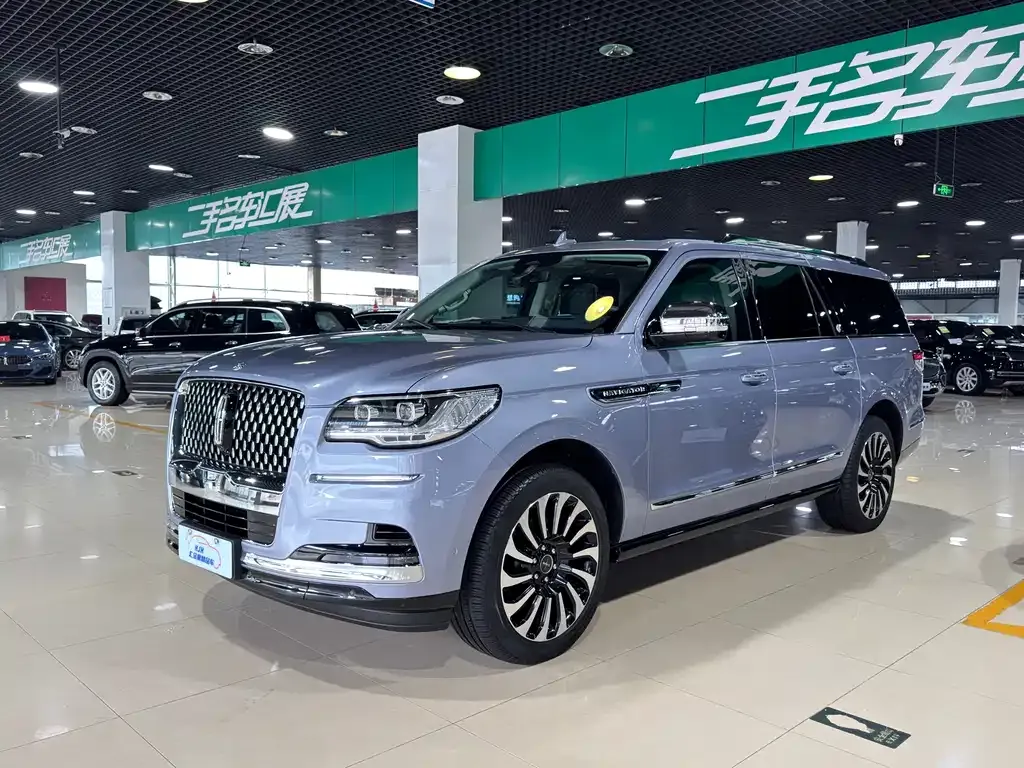 Lincoln Navigator 2023 из CN, фото 1