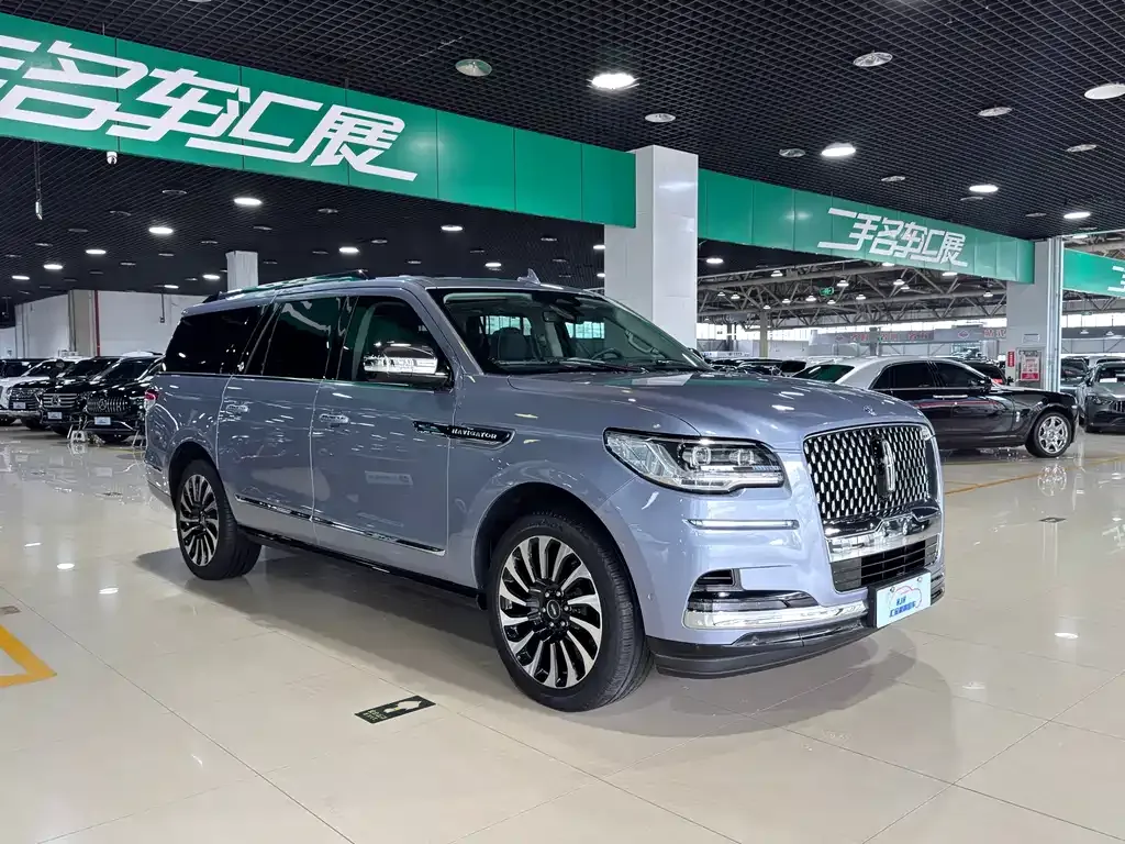 Lincoln Navigator 2023 из CN, фото 3