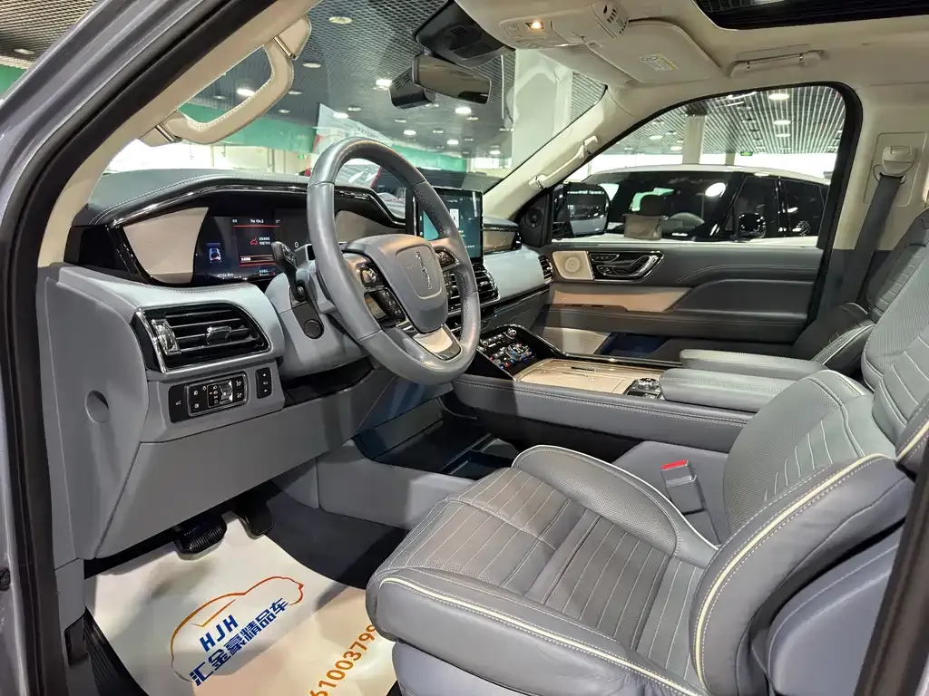 Lincoln Navigator 2023 из CN, фото 5
