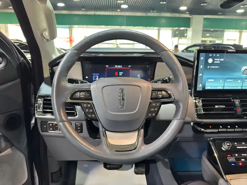 Lincoln Navigator 2023 из CN, фото 6