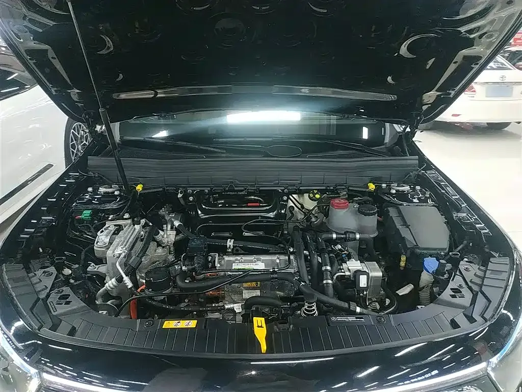 Mercedes-Benz EQB 2023 из CN, фото 10