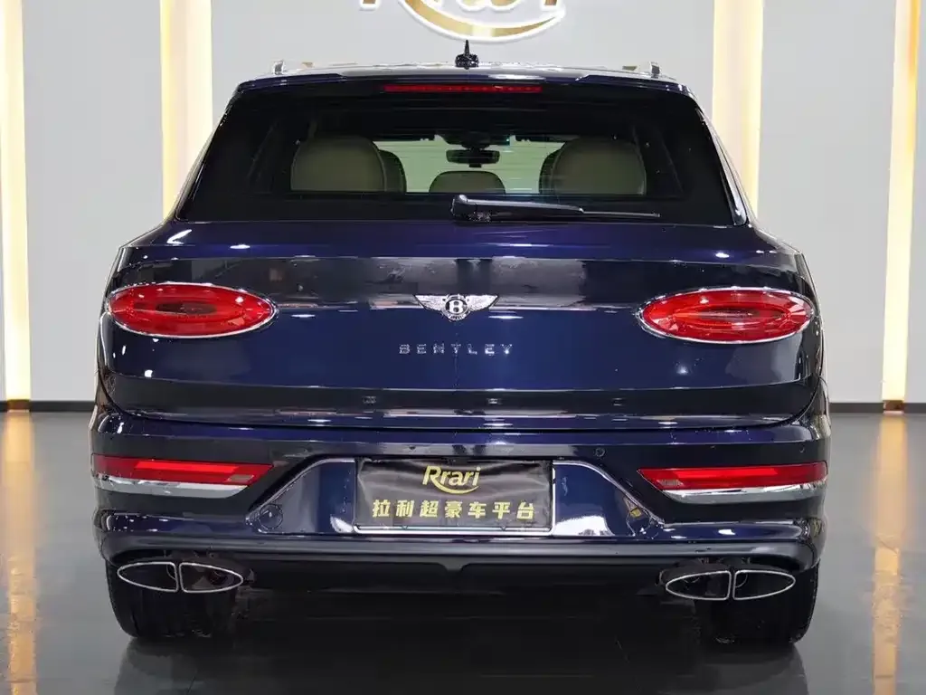 Bentley Bentayga 2022 из CN, фото 5