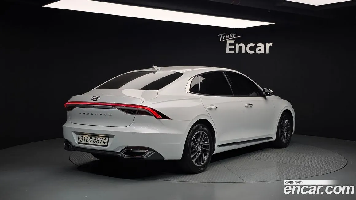 Hyundai Grandeur 2021 из KR, фото 2