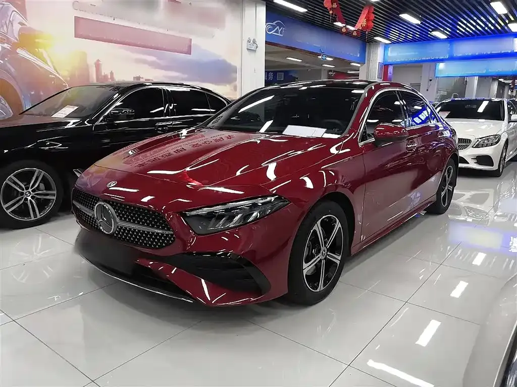 Mercedes-Benz A-Class 2023 из CN, фото 1