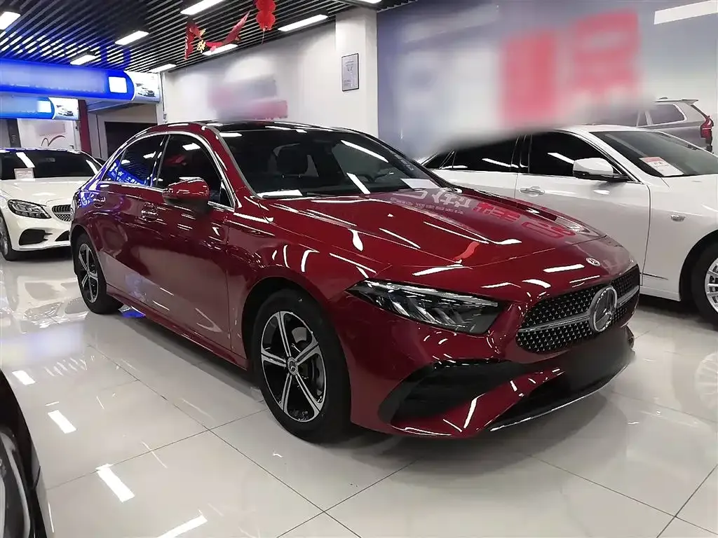 Mercedes-Benz A-Class 2023 из CN, фото 4
