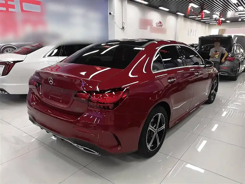 Mercedes-Benz A-Class 2023 из CN, фото 7