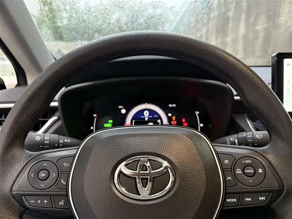 Toyota Frontlander 2024 из CN, фото 6