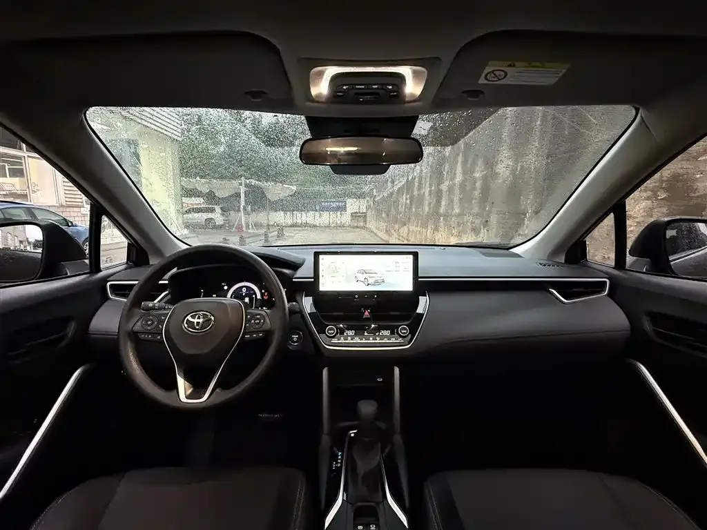 Toyota Frontlander 2024 из CN, фото 7