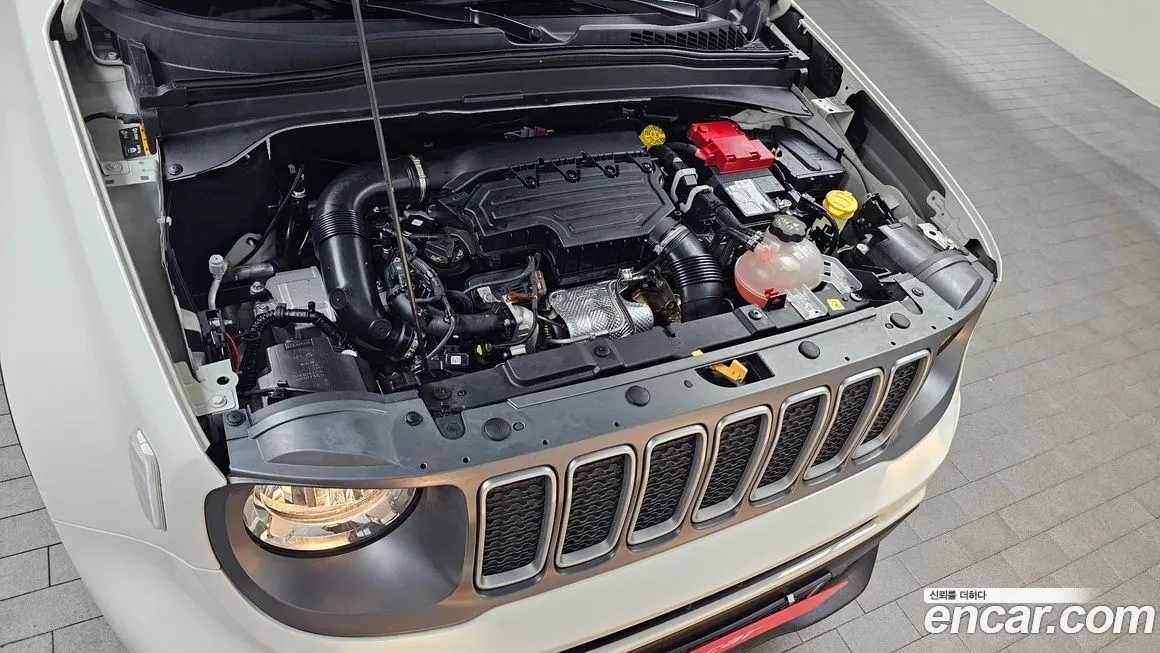 Jeep Renegade 2022 из KR, фото 6