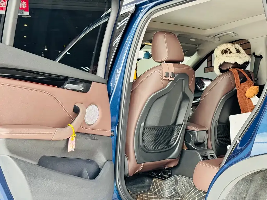 BMW X1 2021 из CN, фото 4