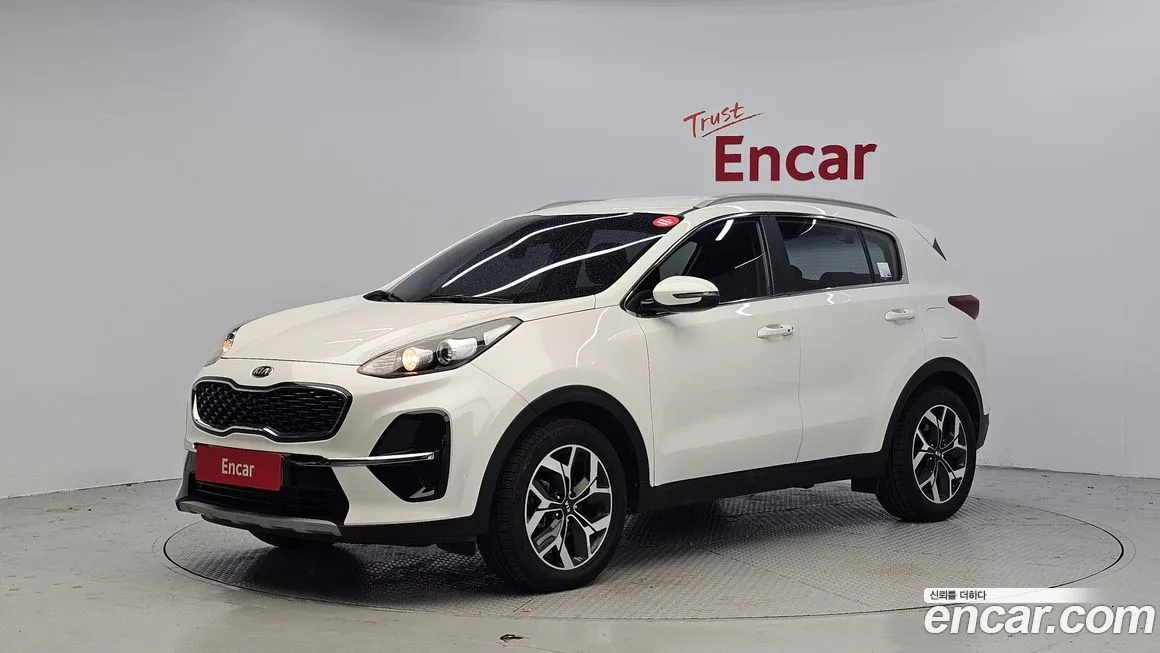 Kia Sportage — фото 1
