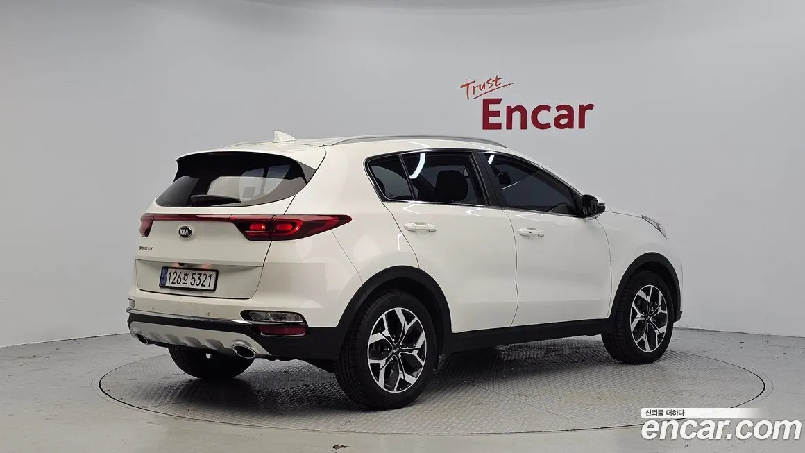 Kia Sportage — фото 2