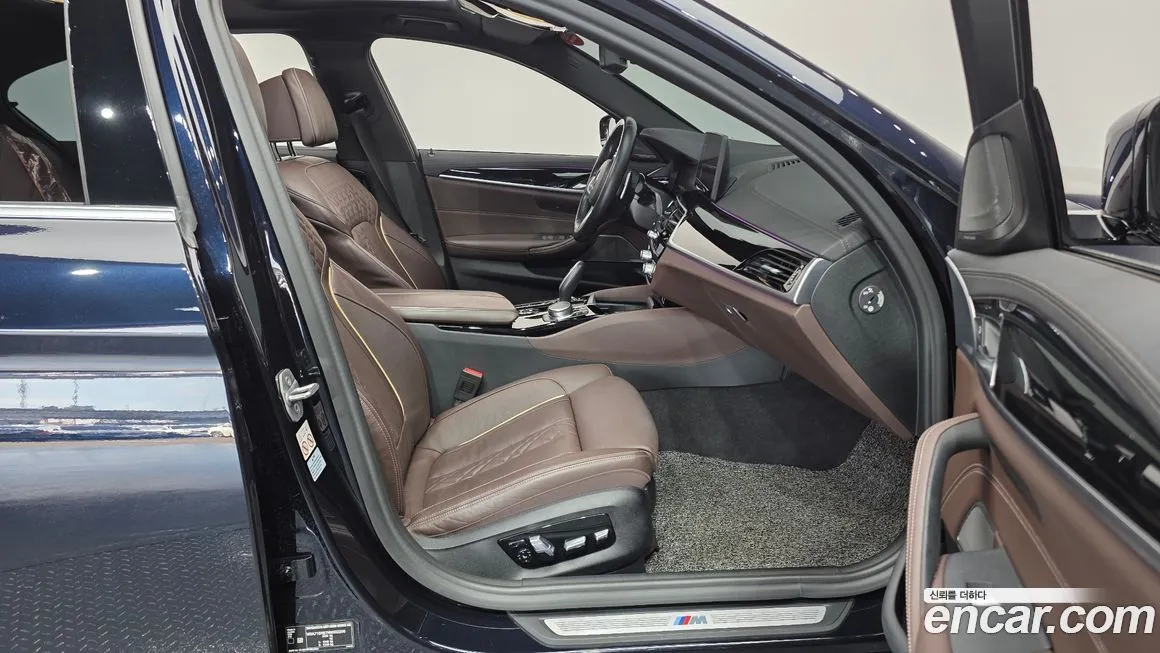 BMW 5-Series 2022 из KR, фото 10