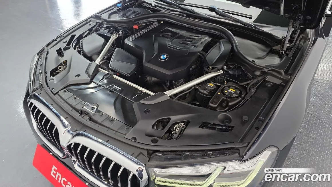 BMW 5-Series 2022 из KR, фото 6
