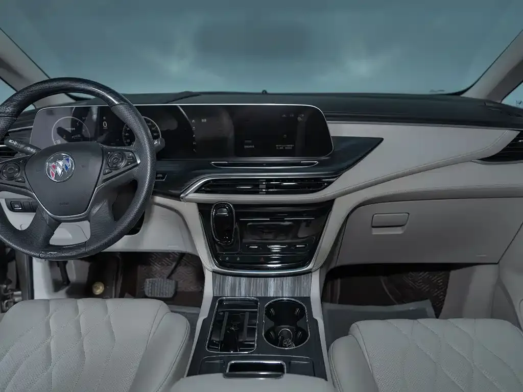 Buick GL8 2023 из CN, фото 9