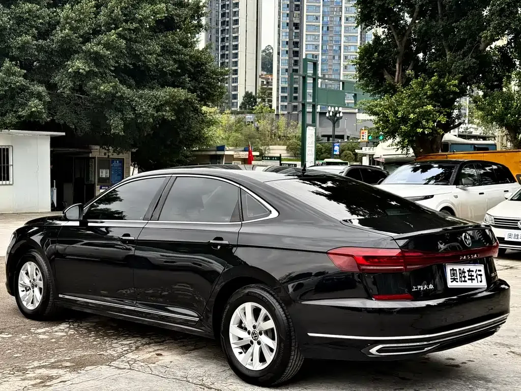 Volkswagen Passat 2024 из CN, фото 9