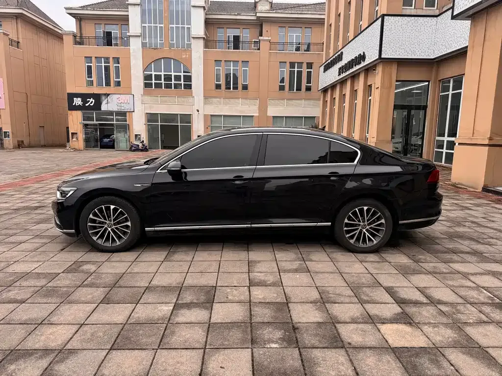 Volkswagen Magotan 2021 из CN, фото 2