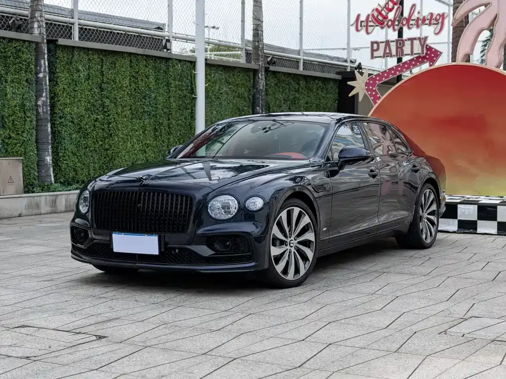 Bentley Flying Spur 2024 из CN, фото 1