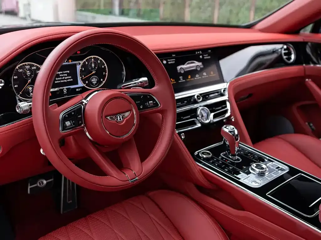 Bentley Flying Spur 2024 из CN, фото 10