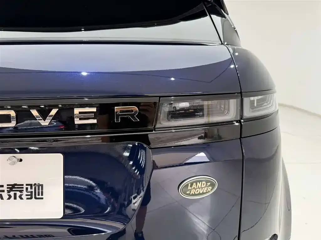 Land Rover Evoque — фото 10
