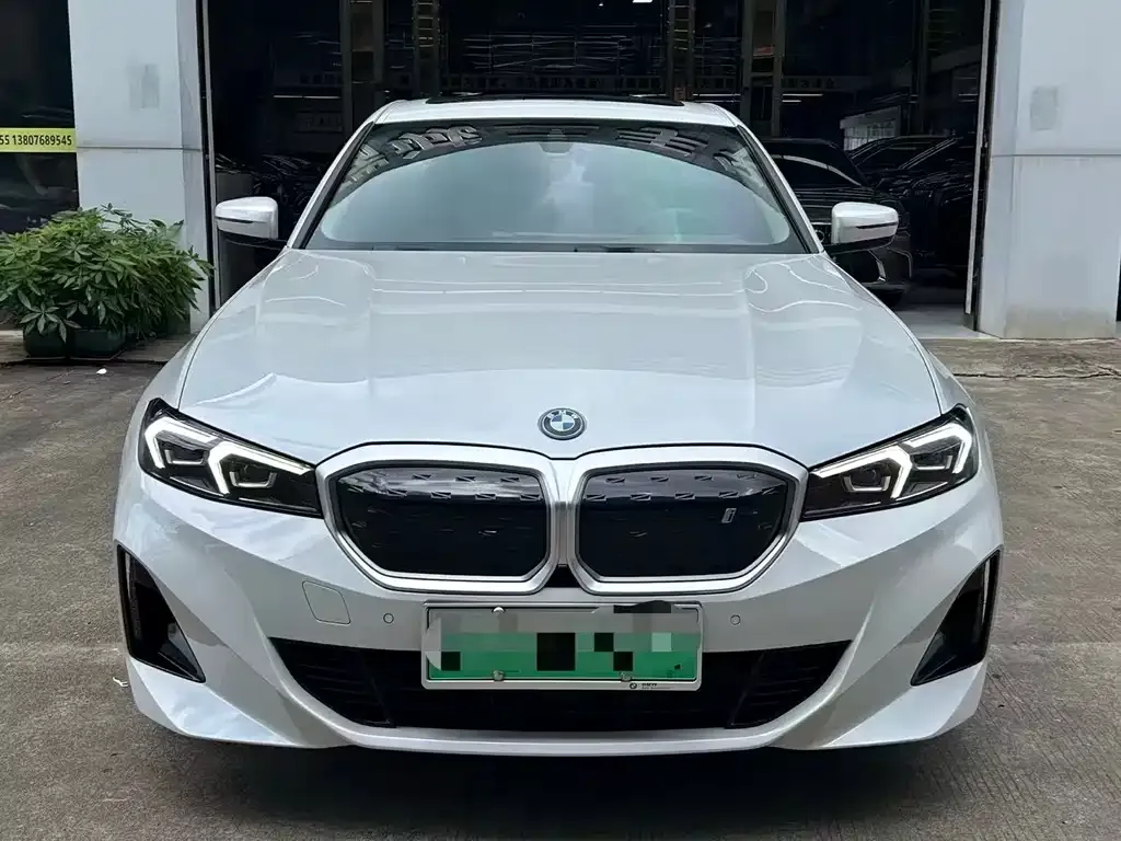 BMW i3 2023 из CN, фото 2