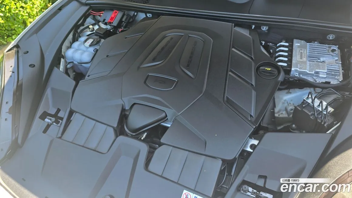 Porsche Cayenne 2024 из KR, фото 6