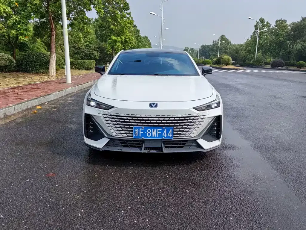 Changan UNI-V 2022 из CN, фото 2