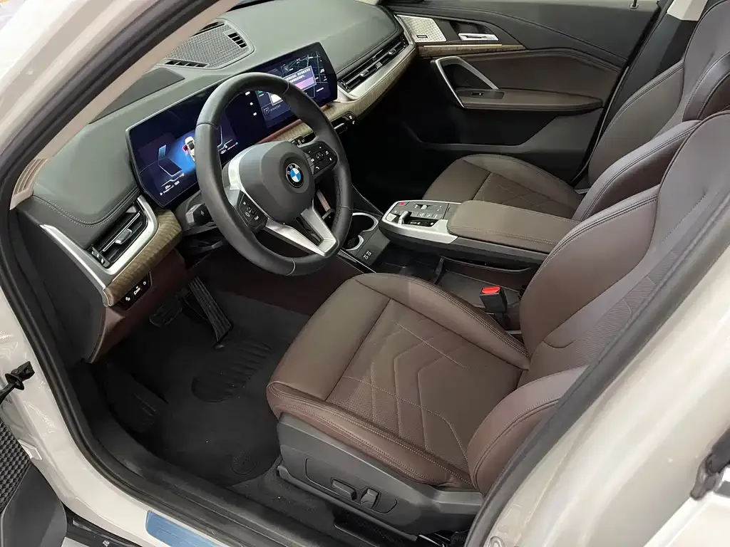 BMW X1 2024 из CN, фото 5