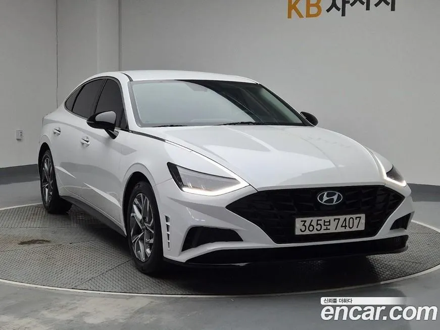 Hyundai Sonata 2022 из KR, фото 1