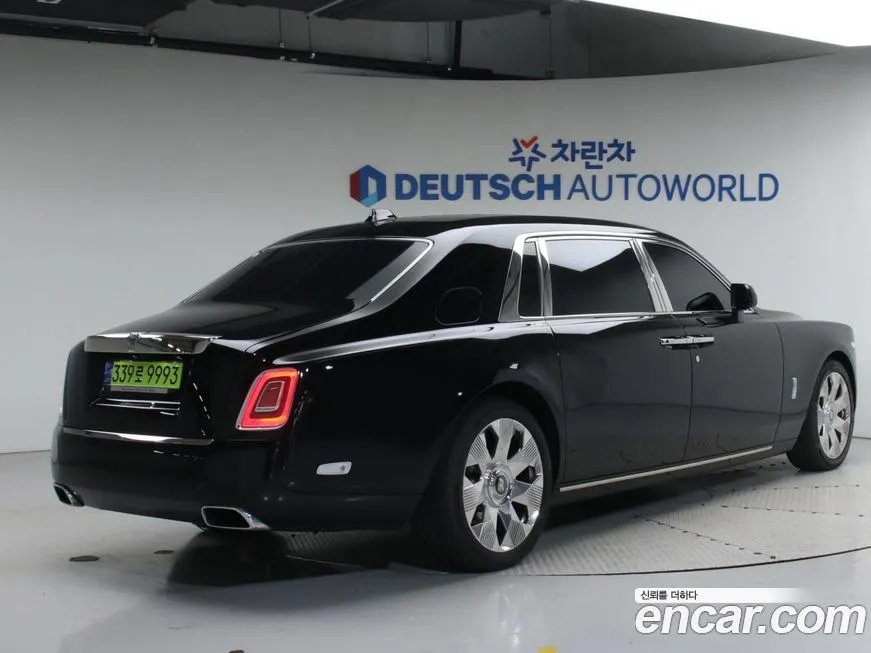 Rolls-Royce Phantom 2024 из KR, фото 2