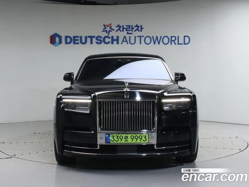 Rolls-Royce Phantom 2024 из KR, фото 3