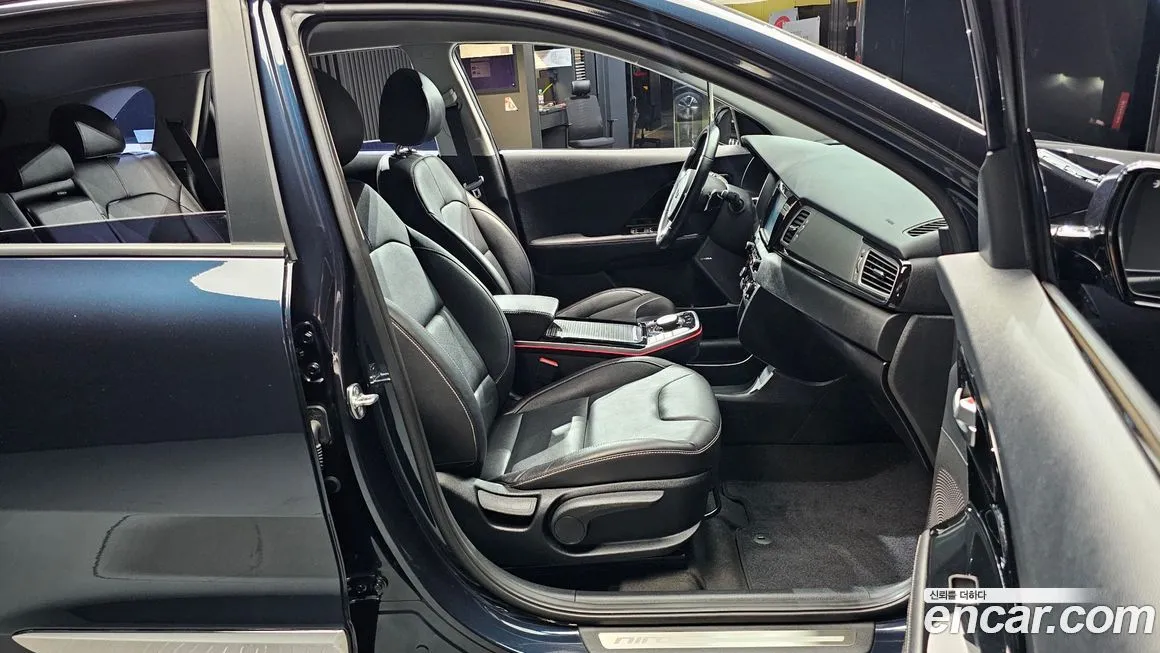 Kia Niro 2021 из KR, фото 10