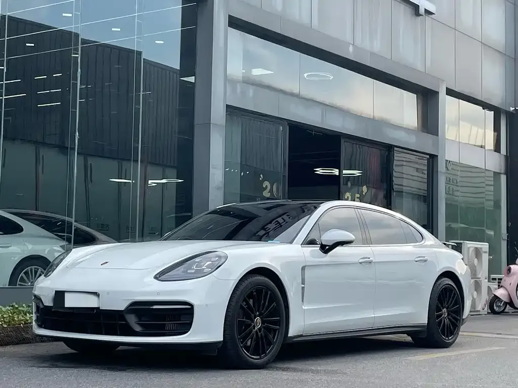 Porsche Panamera 2021 из CN, фото 3