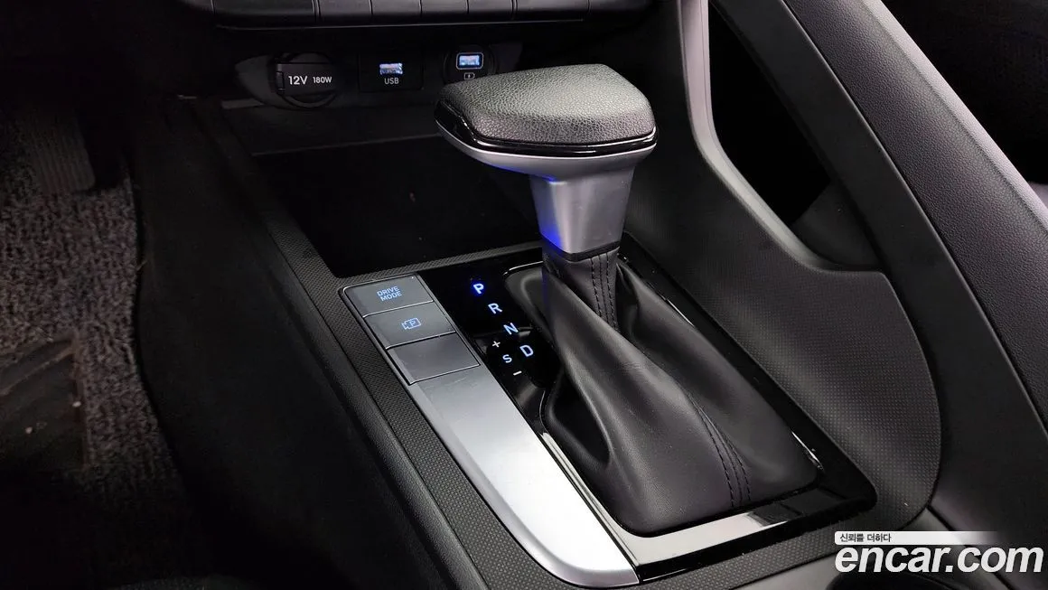 Hyundai AVANTE — фото 9