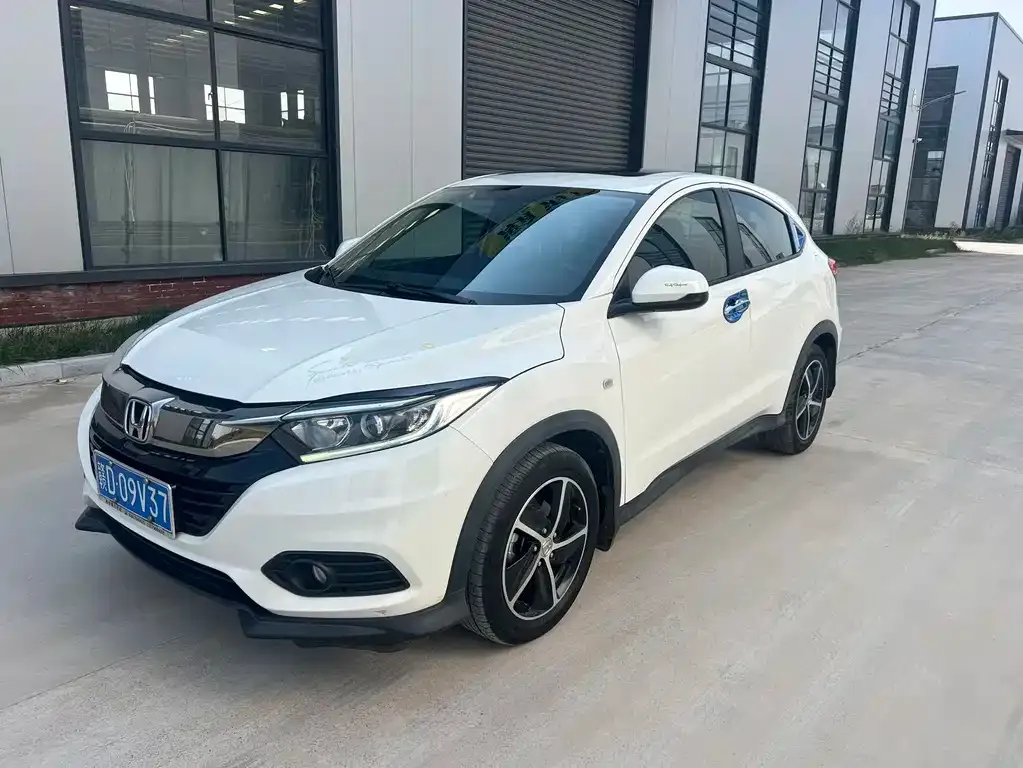 Honda Vezel — фото 1