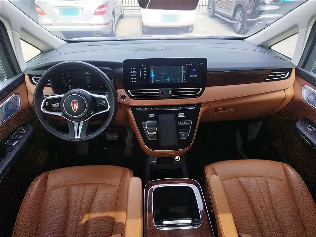 Hongqi HQ9 2023 из CN, фото 10