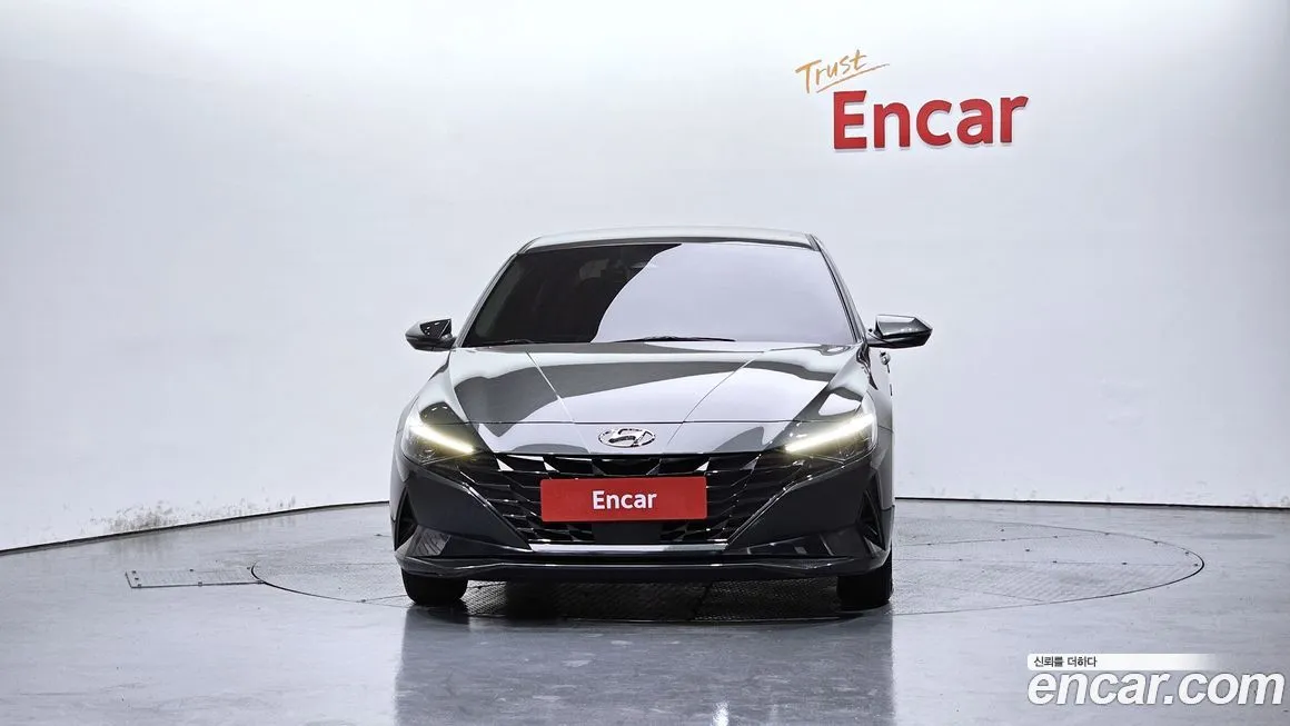 Hyundai AVANTE — фото 3