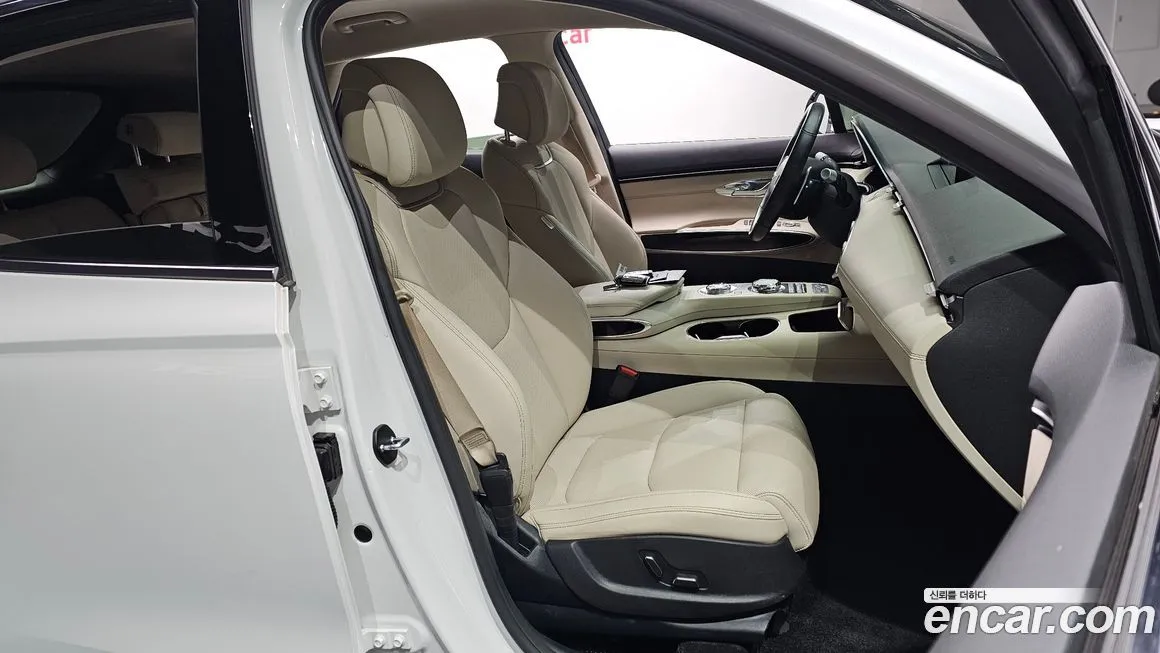 Genesis GV70 2023 из KR, фото 10